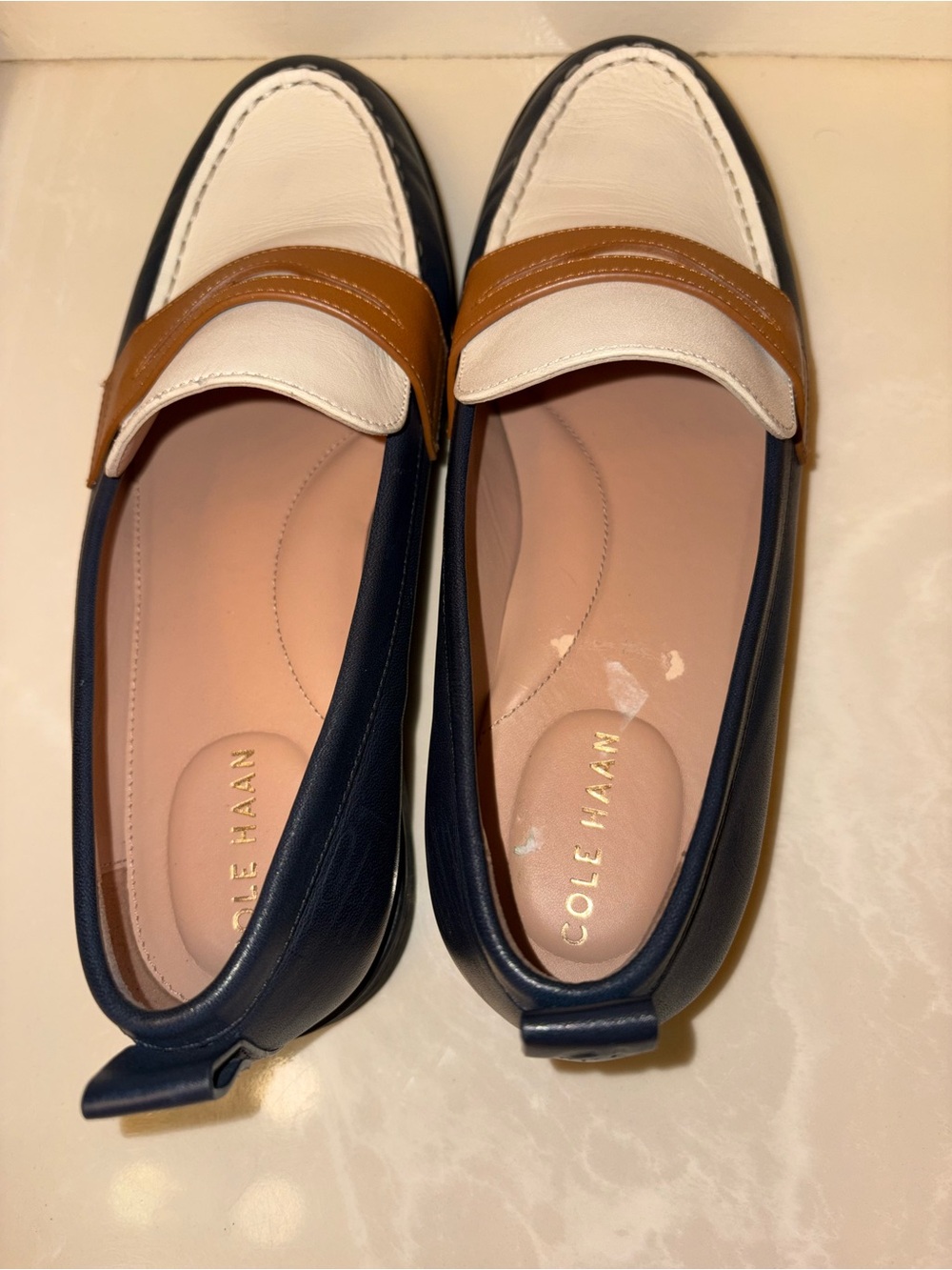Cole Haan Women’s Tri-Tone Leather Penny Loafers 7.5 - Picture 4 of 11